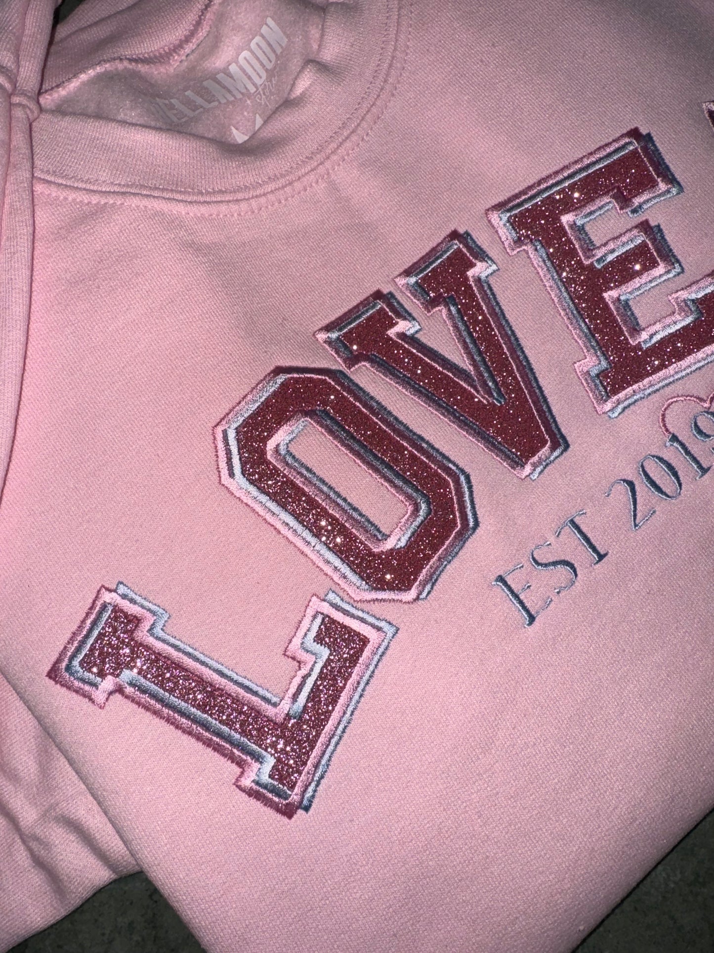 Lover Glitter Sweatshirt / T-Shirt / Hoodie