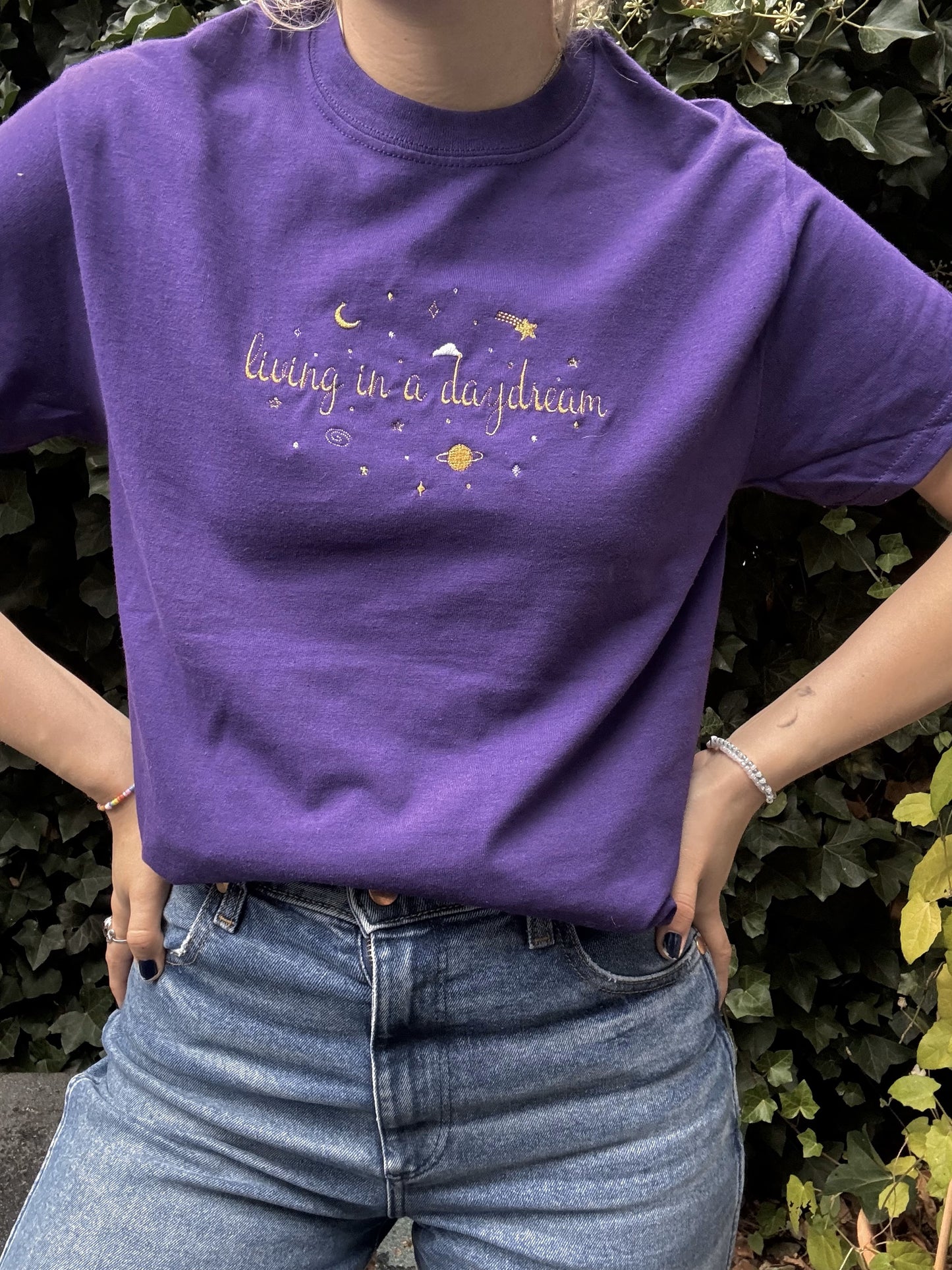 Daydreaming Crewneck / T-Shirt