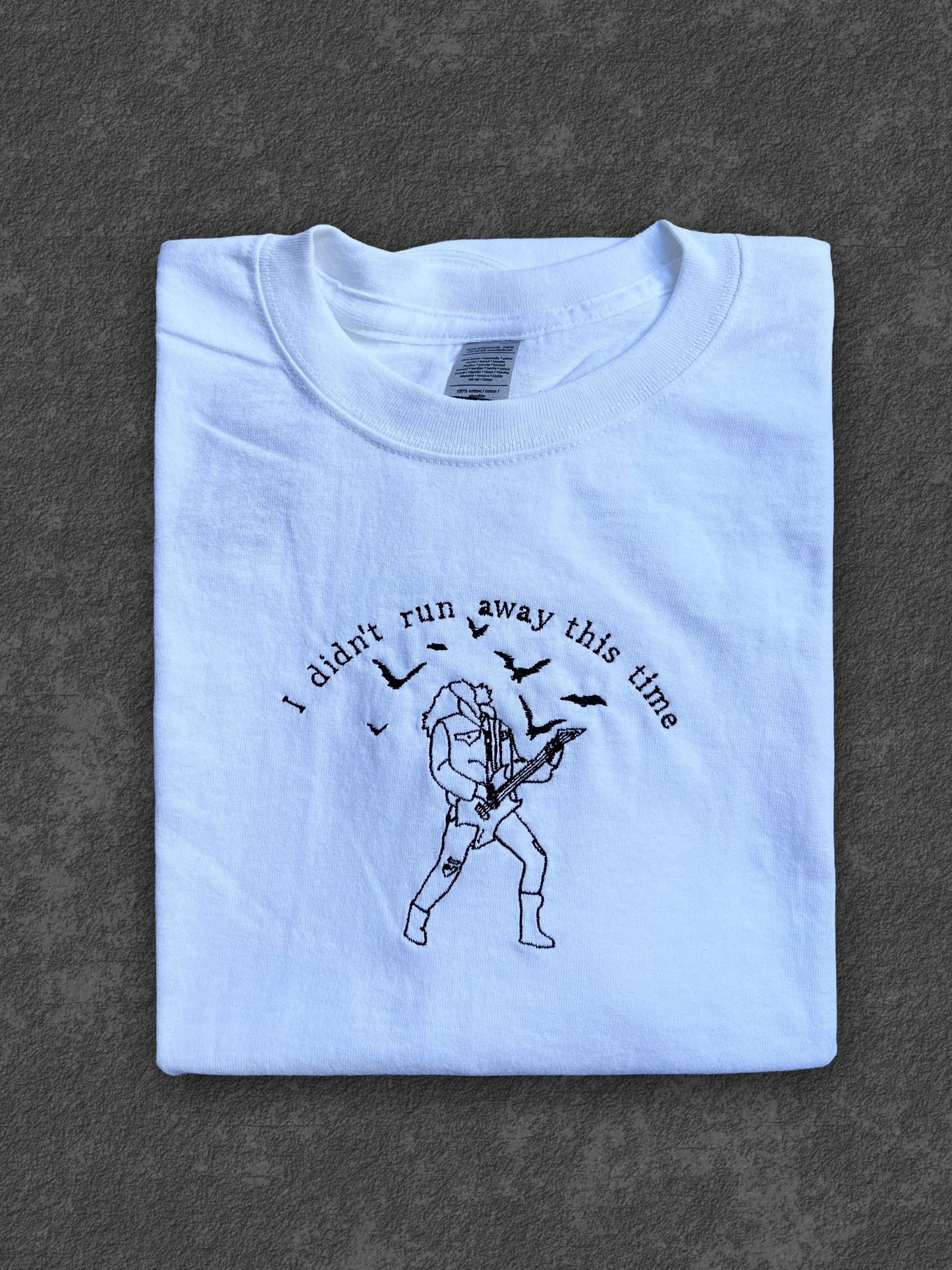 Eddie T-Shirt oder Rundhalsausschnitt