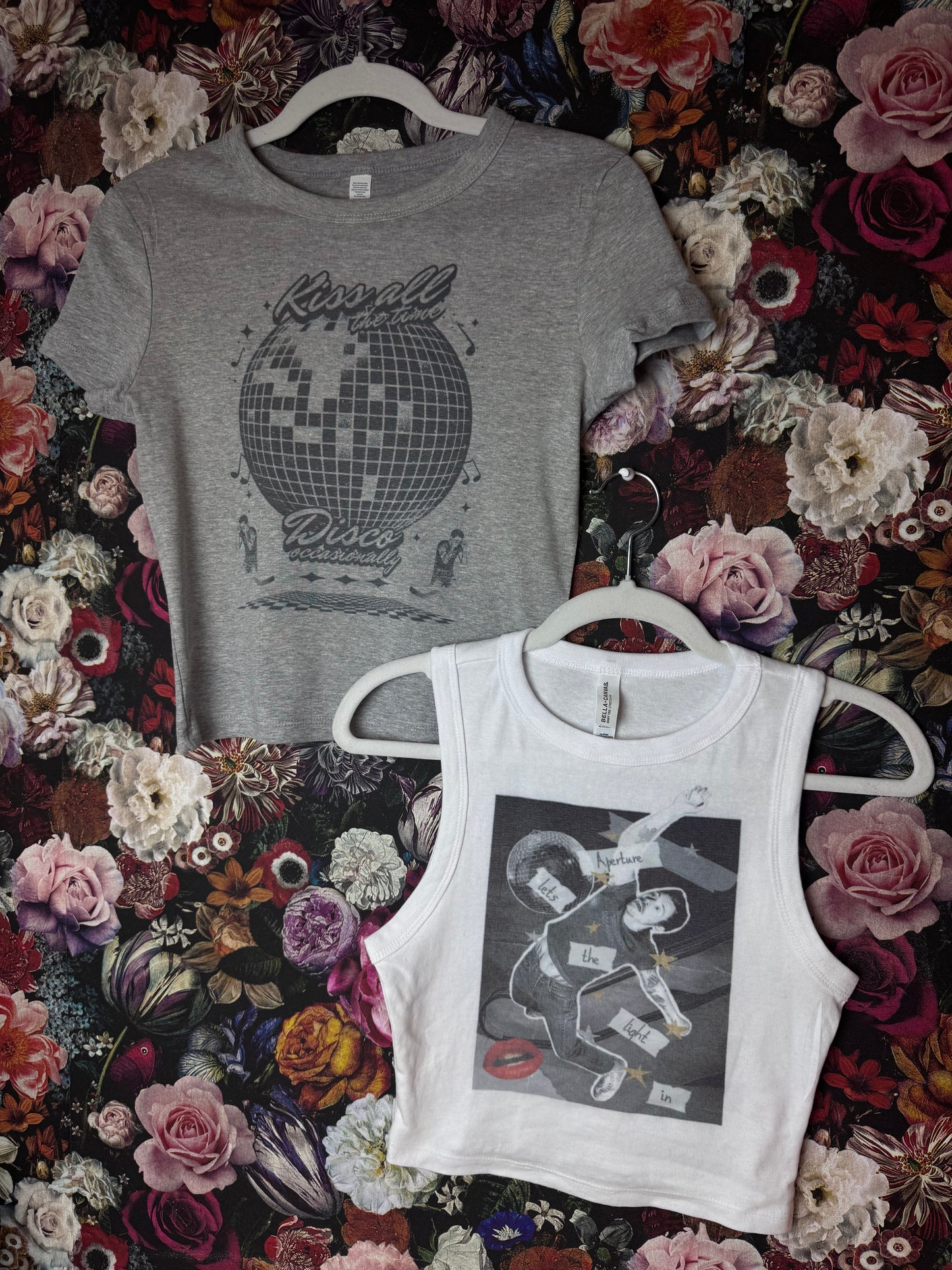 Aperture Crop Top / Sweatshirt