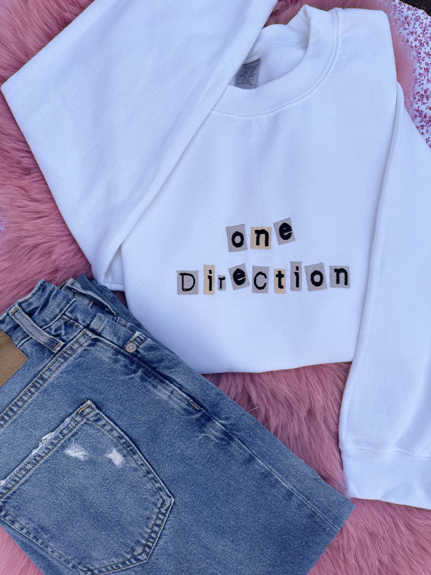 One Direction Retro Sweatshirt / Hoodie / T-Shirt