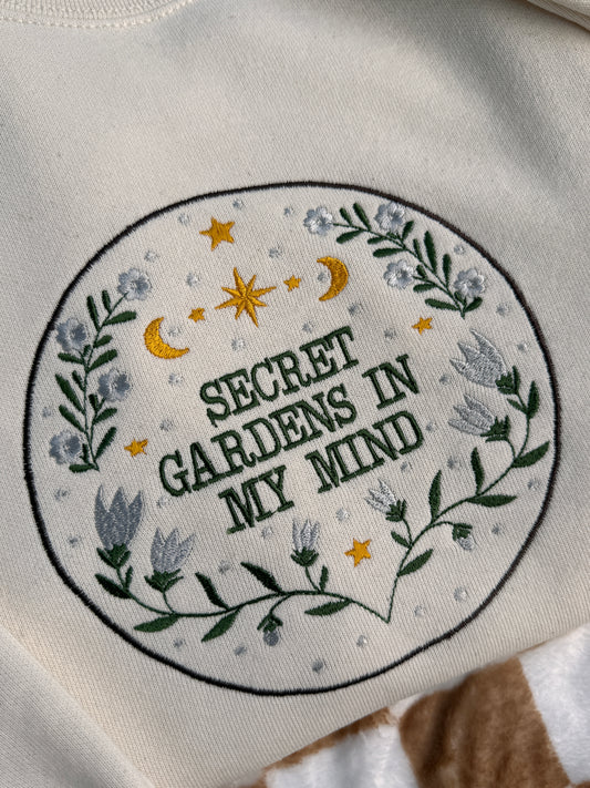 Secret Gardens Sweatshirt / Hoodie