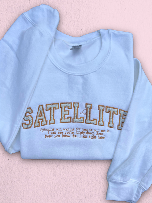 Satellite Crewneck White